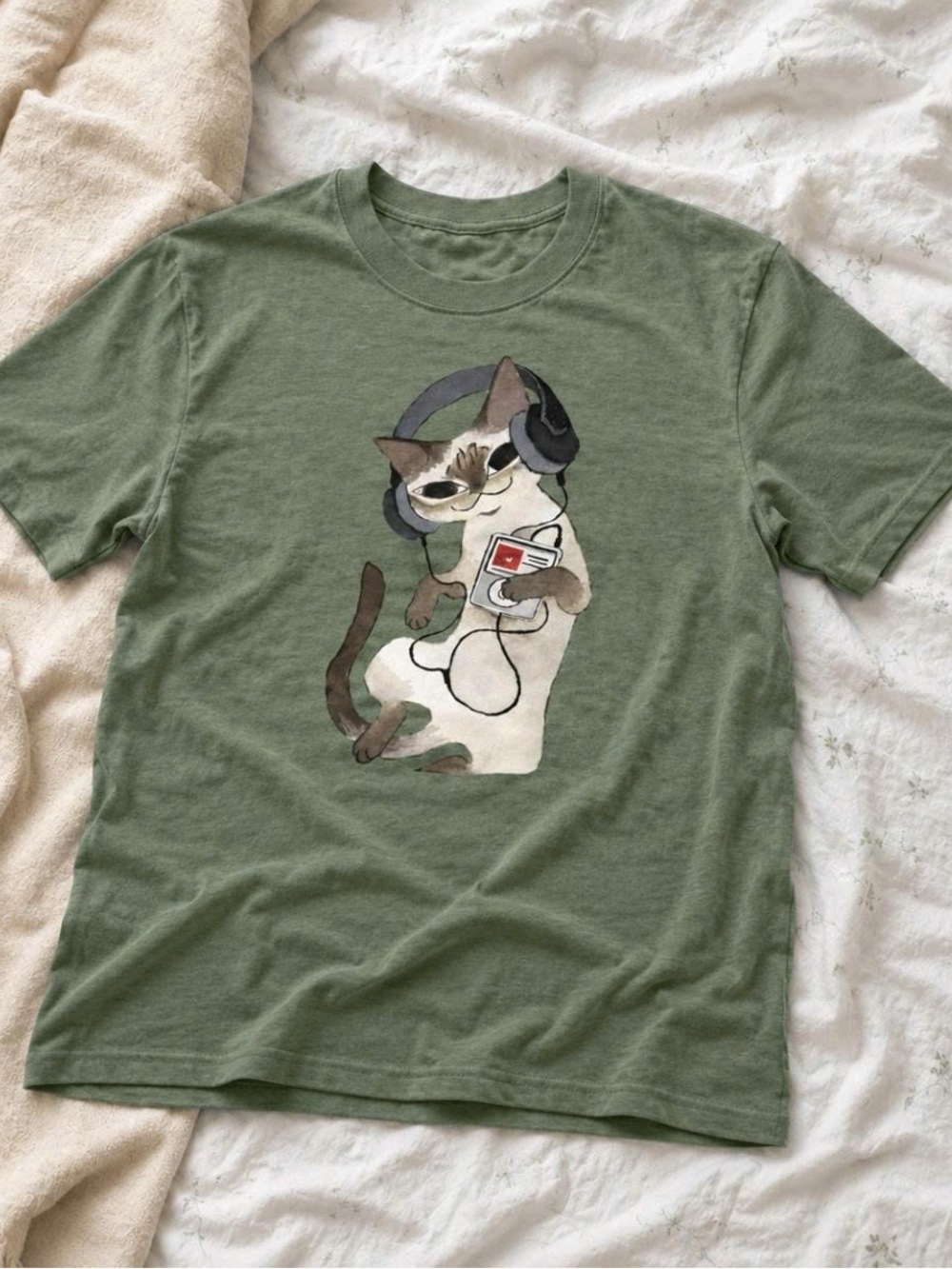 Relaxed Green Cat Graphic Tee - Unbranded